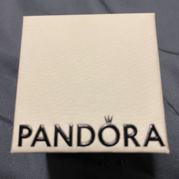 Pandora Disney Minnie Mouse Sparkling Head Ring size 7 - Picture 5 of 5